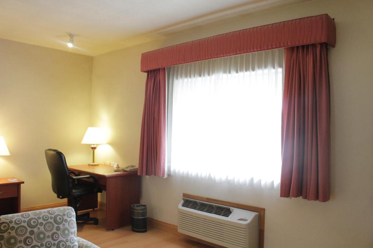 Holiday Inn Express Chihuahua By Ihg Ngoại thất bức ảnh