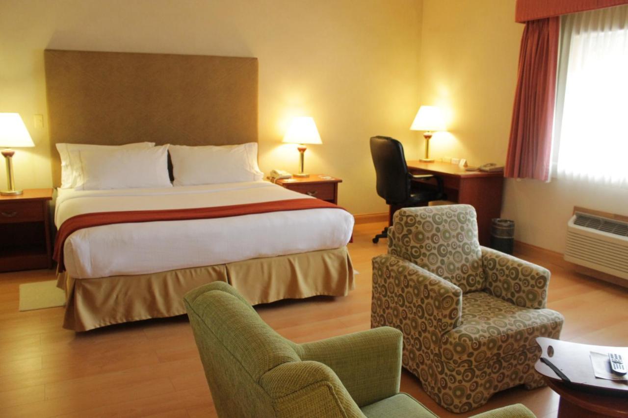 Holiday Inn Express Chihuahua By Ihg Ngoại thất bức ảnh