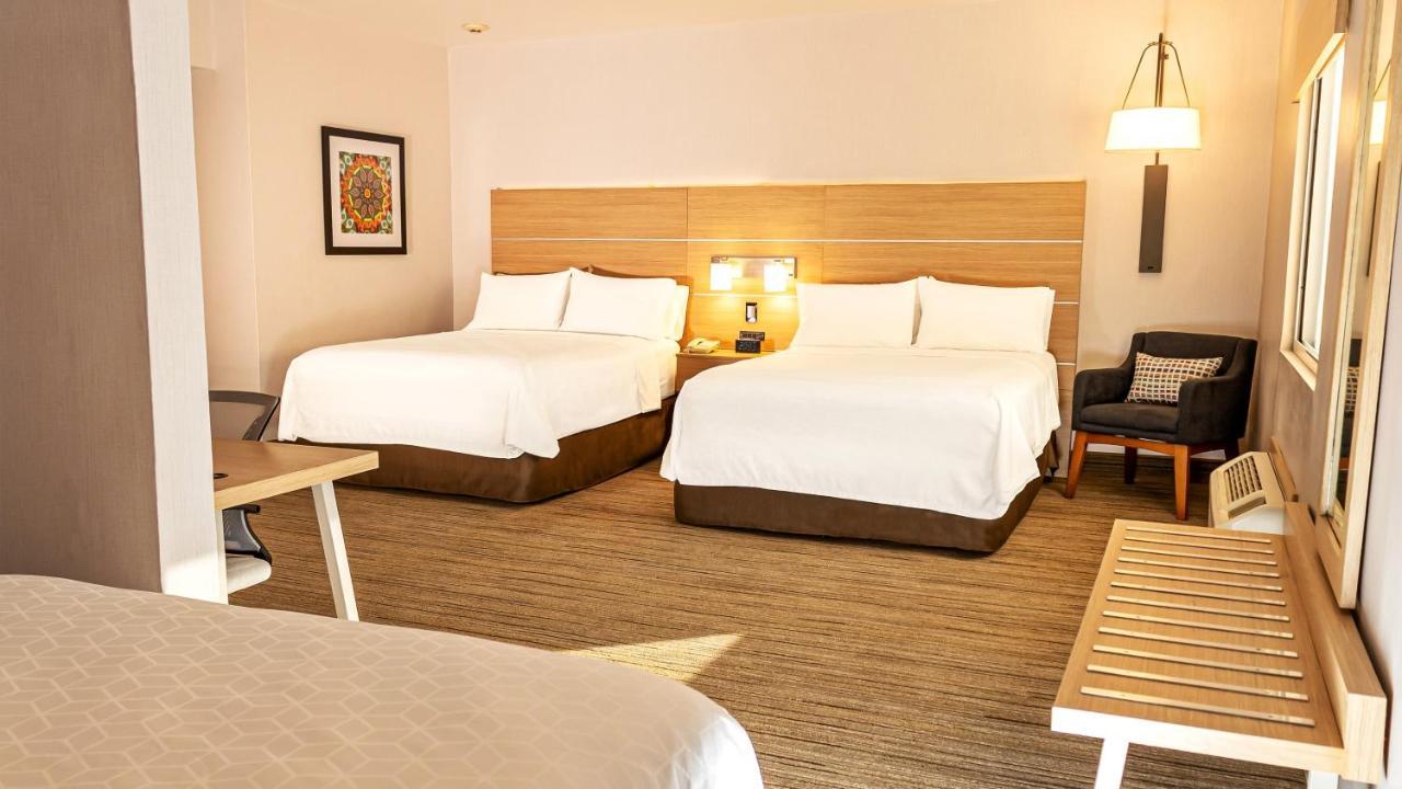 Holiday Inn Express Chihuahua By Ihg Ngoại thất bức ảnh