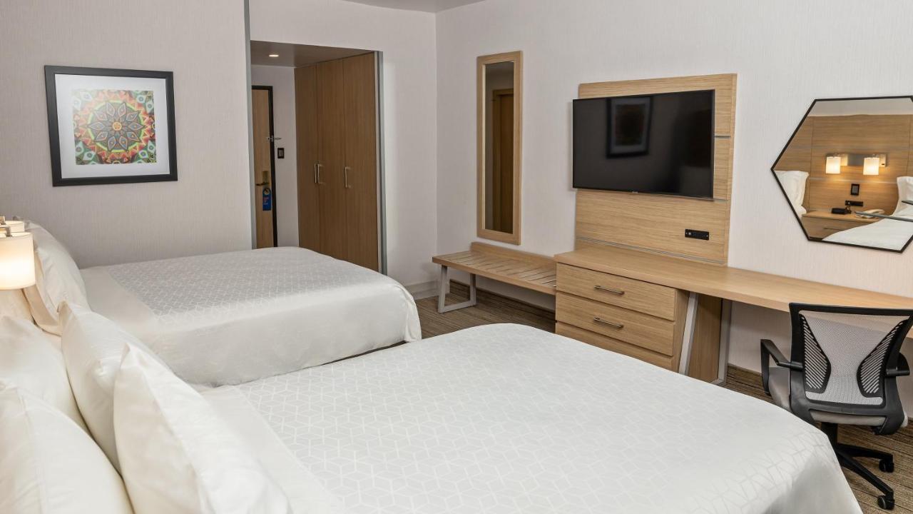 Holiday Inn Express Chihuahua By Ihg Ngoại thất bức ảnh