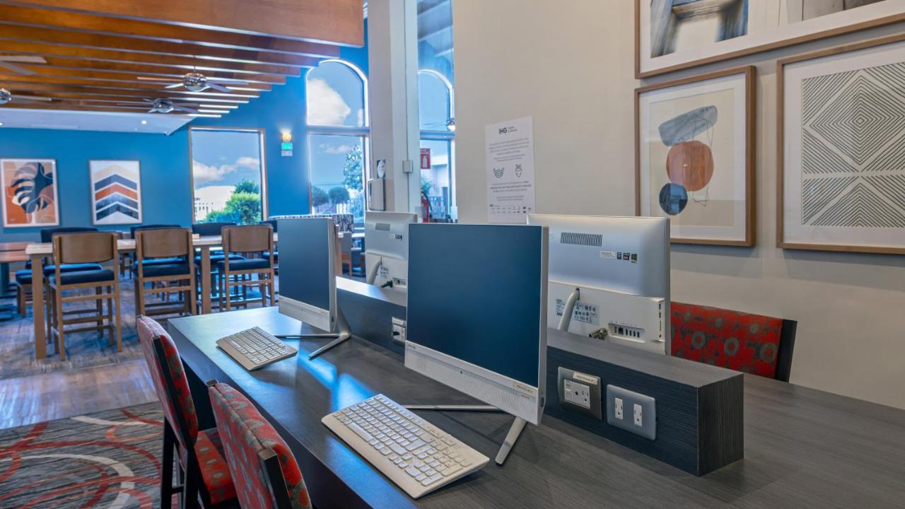 Holiday Inn Express Chihuahua By Ihg Ngoại thất bức ảnh